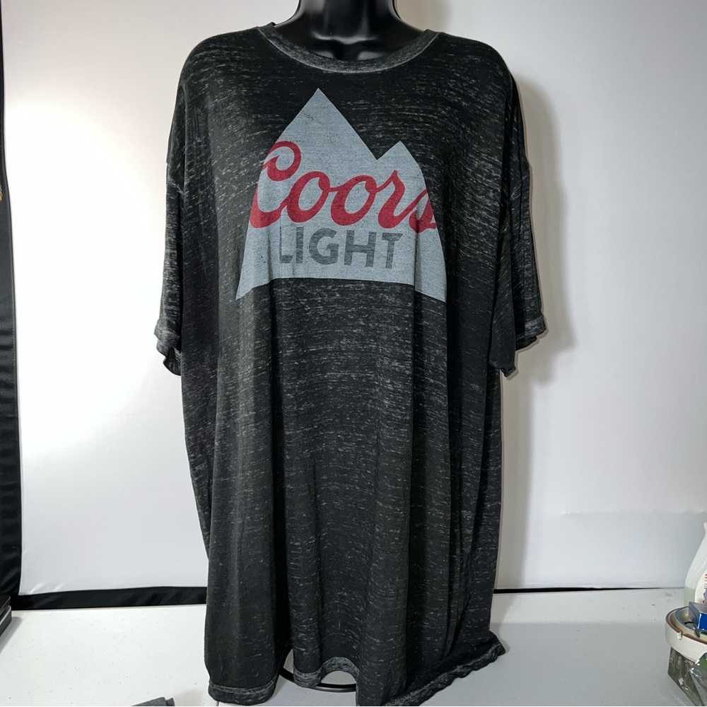 2Xl Coors Light T-shirt